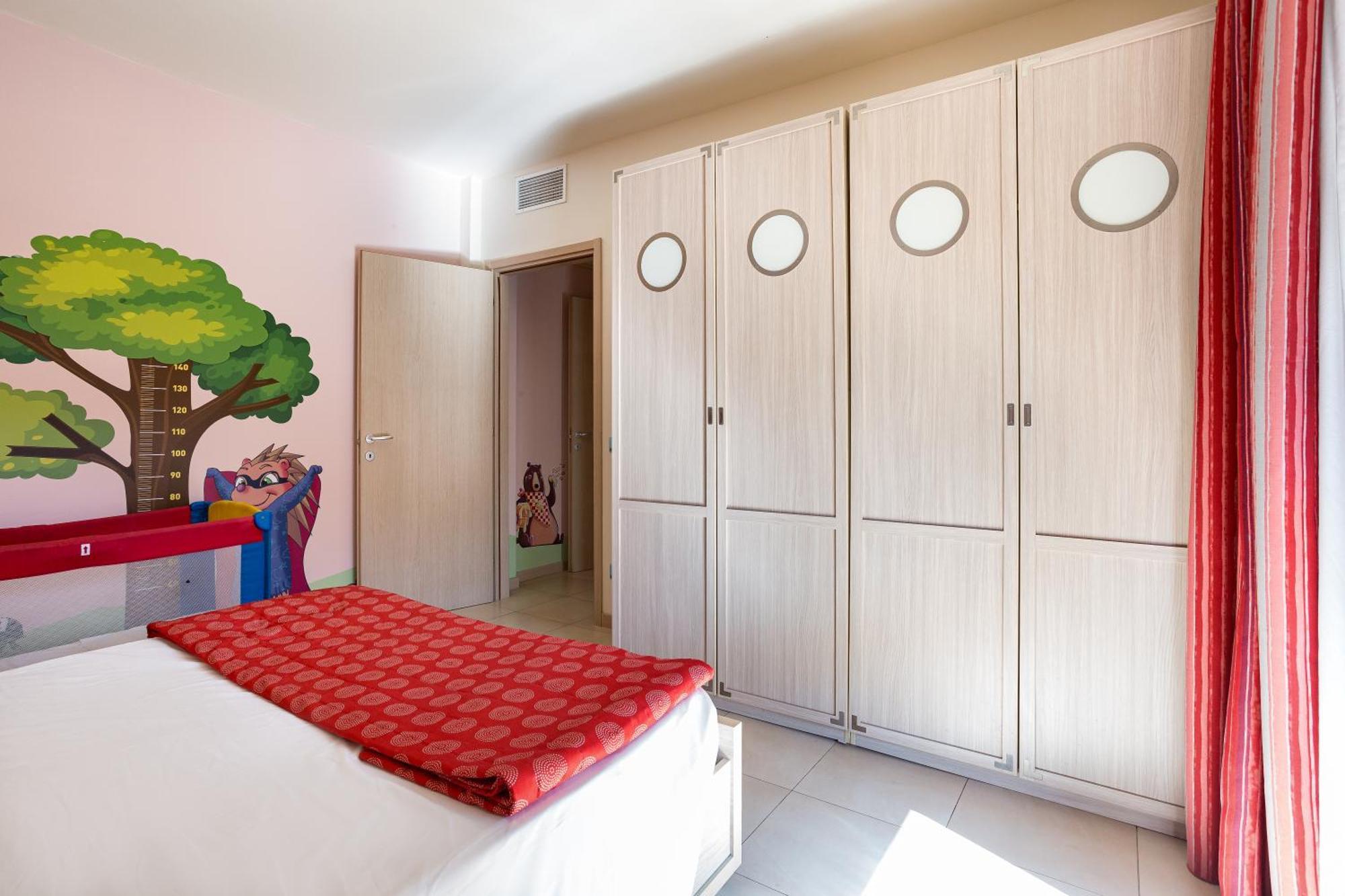 Canado Club Family Village Марина ди Кастането Кардучи Екстериор снимка